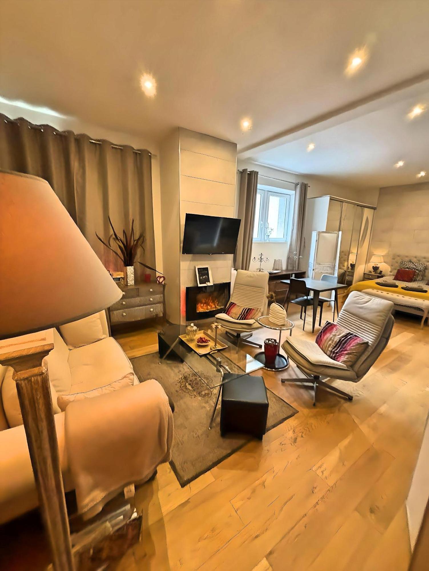 Loft & Spa Privatif Dijon Eksteriør billede